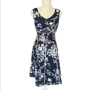Mind Bridge Dress Blue & White Floral Sleeveless Fit n' Flare Women's Size S
